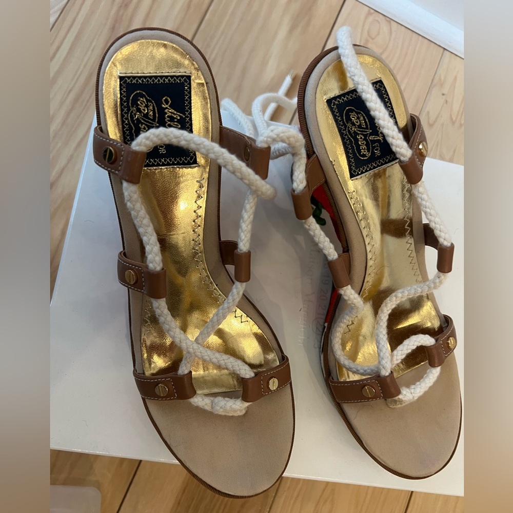 Milly Sandals - Picture 2 of 5
